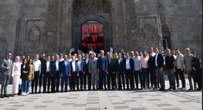 Kardeş Odalar Erzurum Kongresi ambiyansında buluştu