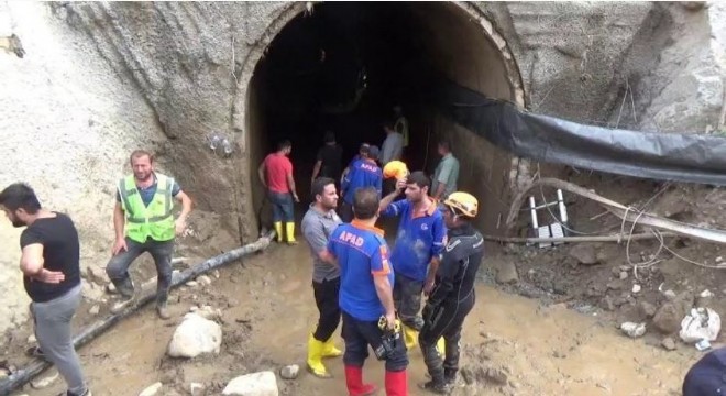 Kayıp Aksöyek'i arama çalışmaları devam ediyor