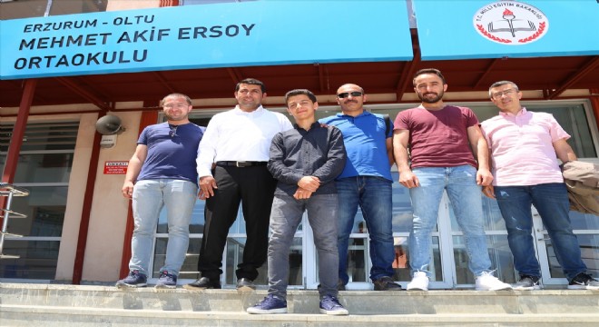 LGS'de 500 tam puan alan Polat Oltuluların gururu oldu