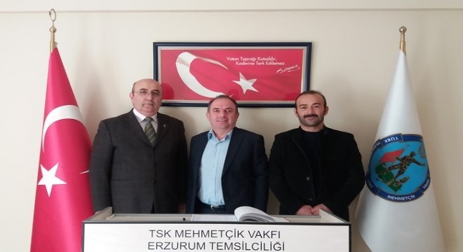 Mehmetçik Vakfı'na destek yarışı