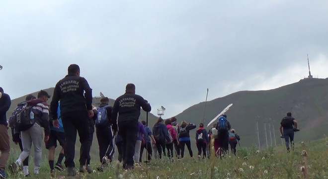 Palandöken'e Milli Mücadele Tırmanışı