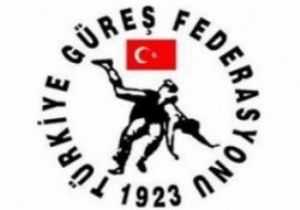 Güreşte heyecan kasırgası