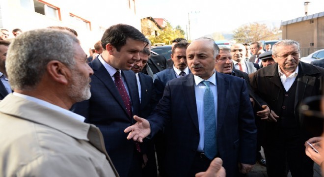 Vali Azizoğlu, İspir'de muhtarlarla bir araya geldi