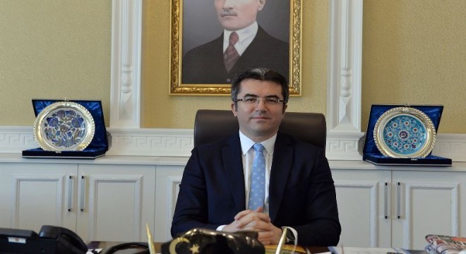 Vali Memiş'ten Babalar Günü mesajı