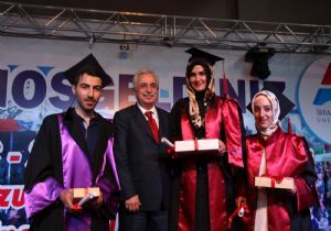 Yaylalı Mezuniyet coşkusunu paylaştı