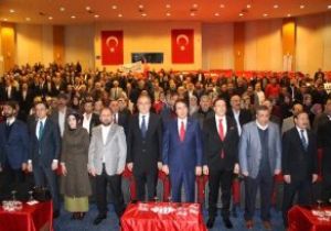 ‘Teröre karşı tek yüreğiz'