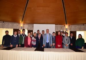 Aksoy Gençlik Liderlerine hedef gösterdi