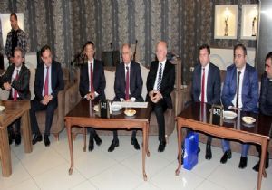 Ala Azerbaycanlı Gazetecileri ağırladı