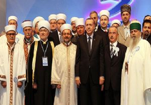 Görmez İslam Dünyası'na mesaj verdi