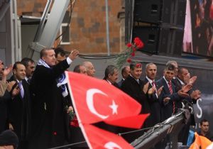 ‘Biz sadece Allah'ın huzurunda eğiliriz'