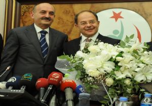 Akdağ'a övgü yağıyor