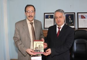 Bulutlar'dan 'Kitaplı Yaklaşım'