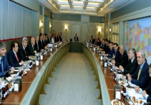 AK Parti'de Büyükşehirler Zirvesi