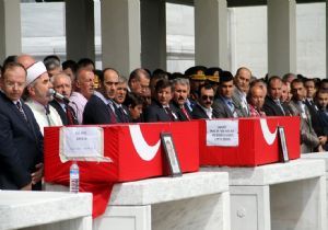 Cumhurbaşkanı Erdoğan şehidi uğurladı