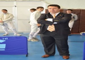 Dayanç'a milli görev