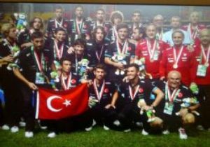 Ozan Arif 3'üncülük maçı kadrosundaydı