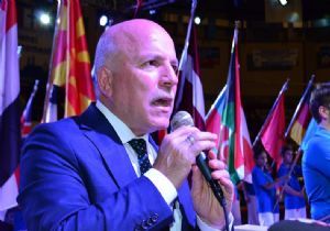 Olimpiyat Şehri'nde görkemli açılış