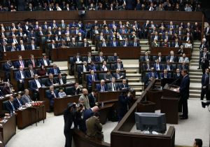 ‘Davası Büyük Olanların Yardımcısı Hak'tır'