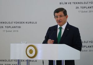 Davutoğlu'ndan Yeni Anayasa Çağrısı