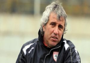 Erzurumspor'da 6 maçta 21 futbolcu forma giydi