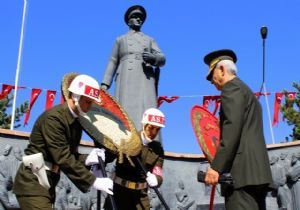 'Gaziler günü, kahramanların günüdür'