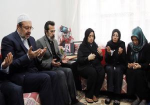 ‘Hiçbir Özgecanımız şiddete maruz kalmasın'