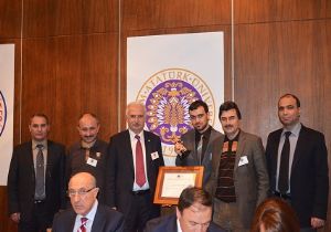 İletişim Fakültesi'ne ödül