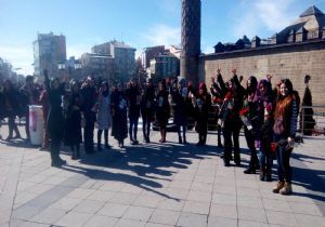 Kent Meydanında Kadınlar Günü kutlaması