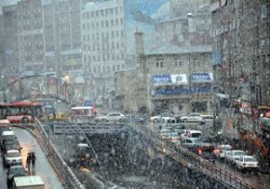 Erzurum beyaza büründü