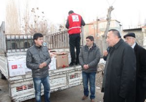 Türk Kızılay'ından Türkmenlere destek