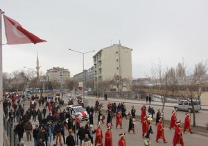 Mehter çaldı, atlılar yürüdü…