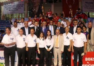 Milli Boksörlerimiz şampiyon oldu