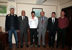 Oglago'ya fair play ödülü