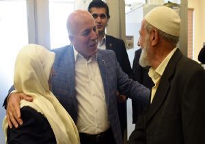 Sekmen: ‘Yaşlılara saygı, inancımızın gereğidir'