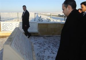 ‘Tarihimiz, övünç kaynağımızdır'