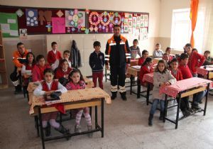 İlkokulda heyecanlı tatbikat