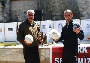 Erzurum'da Türk Spor Tarihi sergilendi