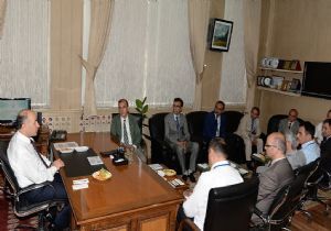 Vali Azizoğlu'na sağlık brifingi