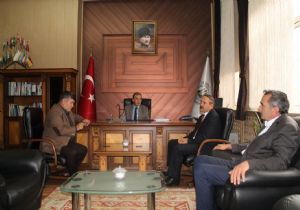 Yaptırmış Taşeron işçi yaklaşımını paylaştı