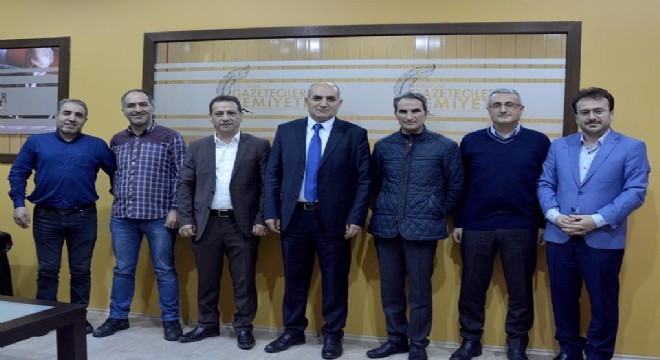 İletişim Fakültesi'nden EGC'ye çıkarma