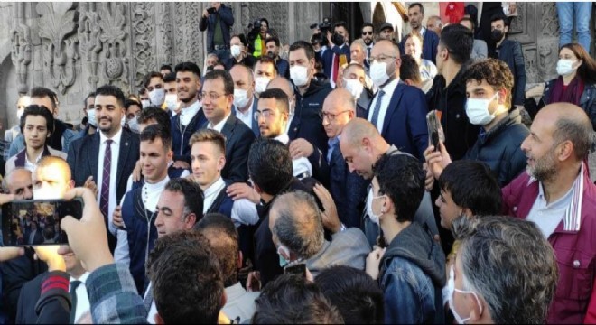 İmamoğlu Erzurum'da tarihi yerleri gezdi