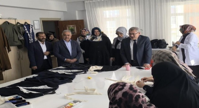 İyilik Atölyeleri'nde gönüllüler buluşuyor