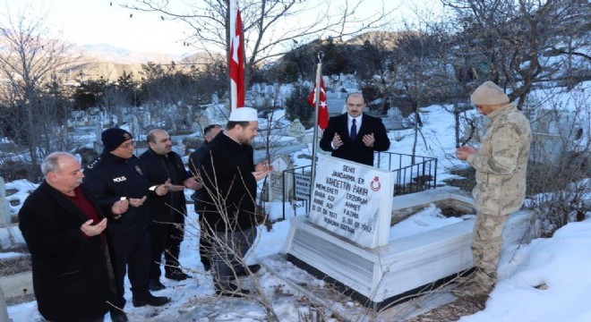 Şehit Aksu ve Pakih dualarla anıldı