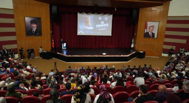 ‘Darbe Kafası' filmi izleyiciyle buluştu