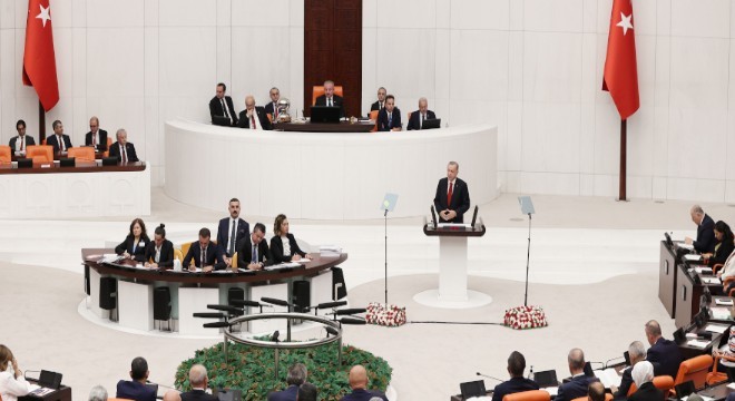 ‘İstikametimizi çiziyoruz, yolumuza devam ediyoruz'